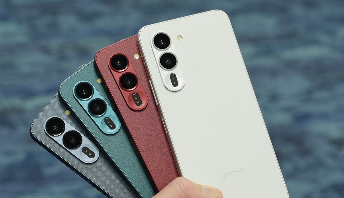 arrows Alpha2」実機キタ。FCNTの新型スマホを手にとって感じたこと